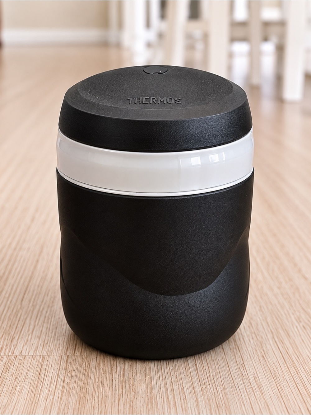 Thermos Insulated Food Jar Black Gray 8 oz
